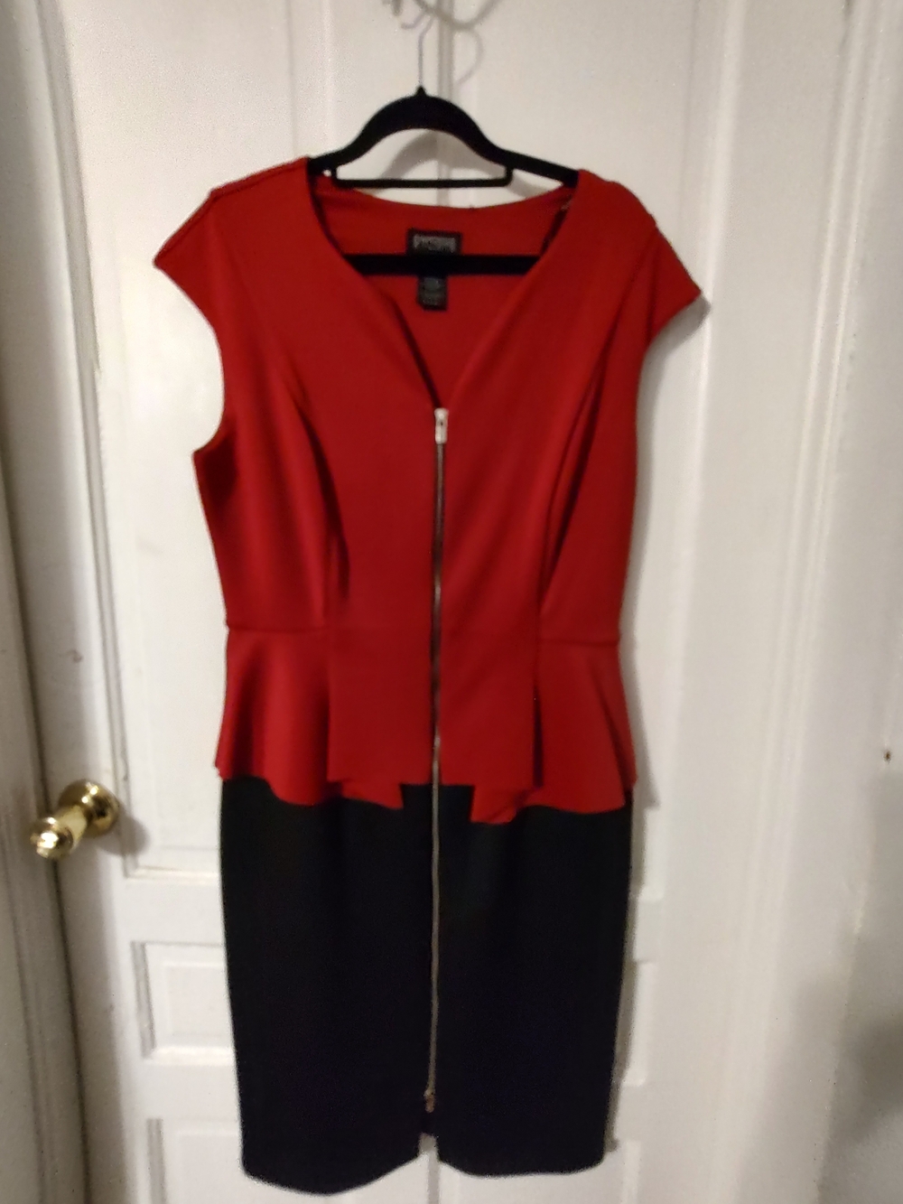 Enfocus Studio Red Peplum Zip-Front Pencil Skirt
